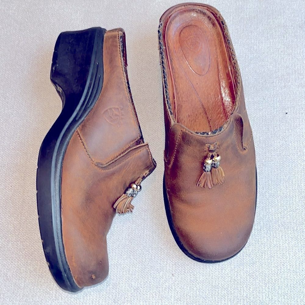 Ariat rugged brown leather mules w/ tassel
